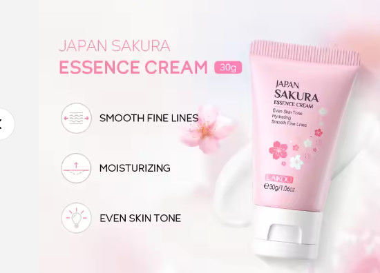 Face Cream 30g Brightening Moisturizer With Essence Ingredients for Skin Whitening & Moisturization