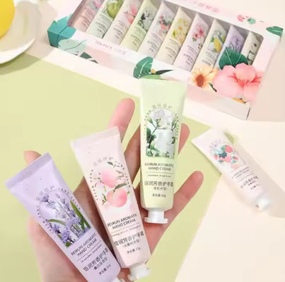 Natural Moisturizing Mini Foot & Hand Repair Cream Lotion Gift Set Plant Fruit Perfume Cosmetics Products in China