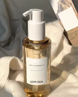 OEM / ODM Light Cleansing Oil with Pure Centella 200ml Soothing Stabilizing Face Wash Moisturizing Remove Makeup in Stock