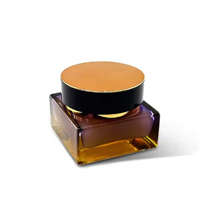 OEM / ODM Fabbrica Vendita Diretta Micro-condensazione perline Anti-invecchiamento Anti-rughe Crema Facciale Retinolo