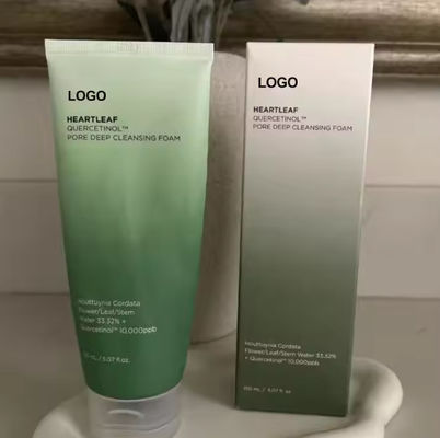 OEM / ODM Gözenek Derinlemesine Temizleyici Köpük Yüz Temizleyici Yatıştırıcı Salisilik Asit Nazik Peeling Yüz Temizleyici