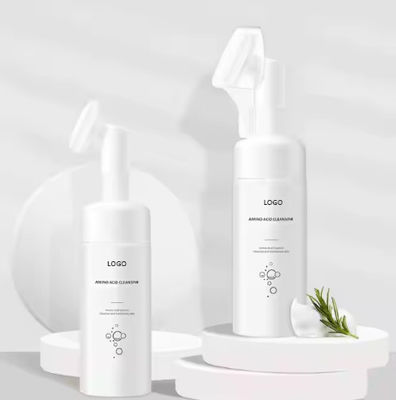 OEM / ODM Özel Etiket Yüz Cilt Beyazlatıcı Köpüklendirme Derin Temizleyici Silikon Yüz Fırçası ile Yüz Yıkama 150ml