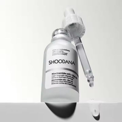 ODM / OEM Hot Selling Vitamin C Serum Organic Whitening Dark Spot Remover Moisturizing Firming Pore Vitamin C Shrinking Face Serum