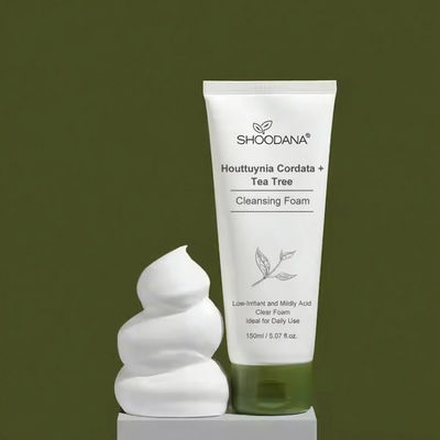ODM / OEM Custom Logo Houttuynia Cordata Cleansing Foam with Tea Tree Acne Control and Blackheads Removal Mildly Acid Facial Cleanser